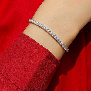 Bracelet de tennis en moissanite en argent sterling 925 pour hommes et femmes Bijoux plaqués or 18 carats Hiphop Rock - Product Image 6