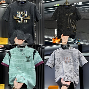 T-shirt da uomo vintage lavata con ricamo strass, stile hip hop casual streetwear, a maniche corte, 100% cotone organico anti-pilling - Product Image 1