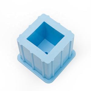 Stampo in <span class=keywords><strong>Silicone</strong></span> per Realizzare Fioriere Quadrate in Cemento con Drenaggio in Vendita - Product Image 5