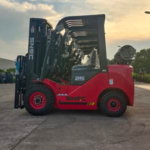 รถยก2.5T LPG | เชื้อเพลิงยืดหยุ่น | จัดส่งในเมืองและจัดสวน - Product Image 4