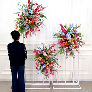 Decoración LEDA para Eventos y Fiestas, Camino de Mesa con Flores Coloridas, Arreglo Floral Artificial para Bodas - Product Image 1