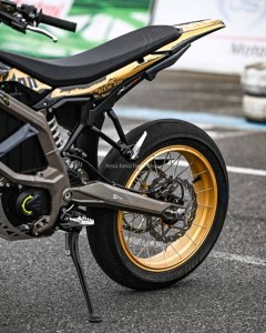 <span class=keywords><strong>Rueda</strong></span> Delantera Premium HEXO 17x3.0 de Aleación de Aluminio al Vacío para Motocicleta Todoterreno Sur Ron Ultra Bee, Nueva y Ligera - Product Image 6