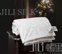 Couette en soie de mûrier luxueuse de marque Jili Drap de soie plat en soie Couette pour 4 saisons comme cadeau de fête des mères Cadeau de fête des pères