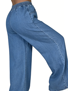 Pantalon décontracté en jean doux pour femme, coupe large, taille élastique avec cordon de serrage, coupe ample avec poches - Product Image 4