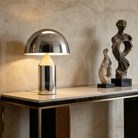 Lampe de table en métal de luxe en forme de champignon, personnalisable, lampe de bureau G9, chrome, décoration classique, 110V 220V, lampe de table pour restaurant, hôtel, complexe hôtelier