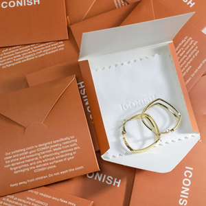 Gravure personnalisée ultra-fine fibre microfibre chiffon de nettoyage en daim ruban de tissu argenté imprimé de logo pour bijoux - Product Image 3