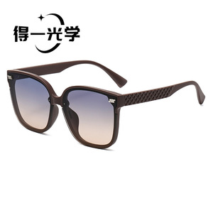 De Yi <b>Optics</b> Square Cat Eye Sunglasses For Women UV400 PC Frame Class 2 Outings Cycling <b>Driving</b> - Product Image 1
