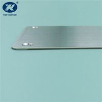 Plaque de protection de porte en aluminium ou en acier inoxydable, prix d'usine, fournie directement par l'usine