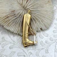 Pendentif Équestre Botte et Étrier Plaqué Or 18 carats, Breloque Équitation, Accessoire Collier Étanche