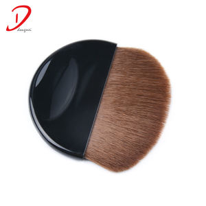 Mini <span class=keywords><strong>Brocha</strong></span> de Maquillaje <span class=keywords><strong>Kabuki</strong></span> Compacta de <span class=keywords><strong>Pelo</strong></span> de Caballo con Mango Plano para Contorno y Rubor - Product Image 2