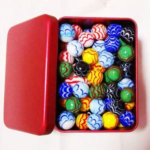 Jeu <span class=keywords><strong>de</strong></span> billes <span class=keywords><strong>de</strong></span> verre en cristal, assortiment <span class=keywords><strong>de</strong></span> billes et plumes, dans boîte en étain, pierres <span class=keywords><strong>de</strong></span> lave, galets et aquarium, jeu pour enfants - Product Image 3