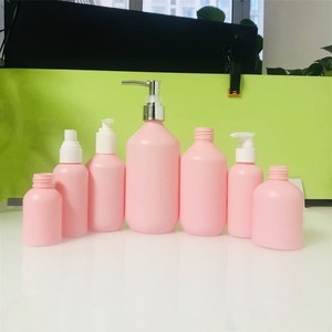 Пластиковая бутылочка для шампуня - Product Image 1