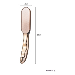 Râpe manuelle pour pieds, éliminateur de callosités, brosse à talons, double usage humide et sec, outil de pédicure à domicile, vente en gros fabricant - Product Image 6