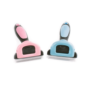 कुत्तों और बिल्लियों के लिए सुरक्षित स्वस्थ <span class=keywords><strong>Deshedder</strong></span> पालतू Deshedding कंघी - Product Image 2