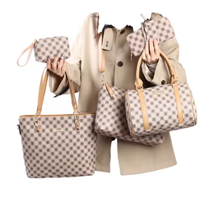 Bolsos de Diseño de Lujo, Bolso Tipo Almohada con Patrón Único Personalizado, con Correa para el Hombro, Moderno y Versátil, para Mujeres Maduras - Product Image 1