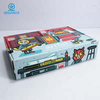 Grande boîte rigide en carton ondulé recyclé, couleur variée, avec revêtement UV, gaufrage, personnalisable pour l'envoi de vêtements, chaussures, chaussettes, fourrures, avec doublure en éponge
