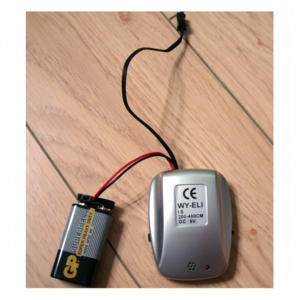 PYL PYL-EL-IS-D12W Inverter per Filo EL con Batteria 9V e Modalità Attivata dal Suono, Si Lampeggia a <span class=keywords><strong>Ritmo</strong></span> di Musica per Trascinare Fili fino a 0-12 Metri - Product Image 1