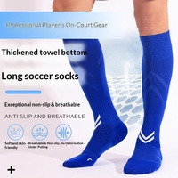 Chaussettes de football professionnelles personnalisées pour jeunes hommes, antidérapantes, montantes, respirantes, avec doublure épaisse en tissu éponge, collection Printemps, conception ODM, manchette 3D