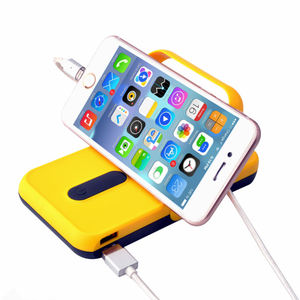 <span class=keywords><strong>Prix</strong></span> de gros lampe de poche électrique haute capacité téléphone portable mobile extérieur portable charge rapide 10000mah <span class=keywords><strong>batterie</strong></span> <span class=keywords><strong>externe</strong></span> solaire - Product Image 1