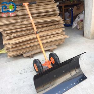 <span class=keywords><strong>Pelle</strong></span> à neige extérieure légère utilisée pour pousser les piles de riz à ordures et la neige avec des roues <span class=keywords><strong>Pelle</strong></span> d'hiver de taille compacte - Product Image 6