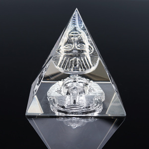 Nuevo pisapapeles <span class=keywords><strong>de</strong></span> cristal estilo Feng Shui <span class=keywords><strong>Egipto</strong></span> pirámide Faraón modelo para grabado láser artesanías <span class=keywords><strong>de</strong></span> cristal - Product Image 2