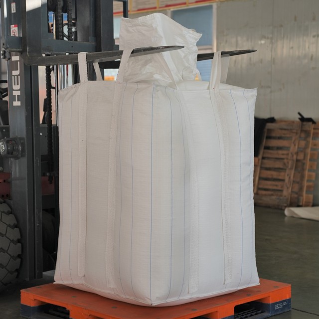 1500KG PP Baffle Bag Heavy Duty Jumbo FIBC Bag Top Spout Convenient Loading Bottom Spout Easy Unloading Moisture-Proof