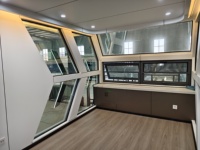 Cabine mobile préfabriquée, salle d'expérience VR, kiosque pop-up, espace commercial extérieur pour parc, design moderne