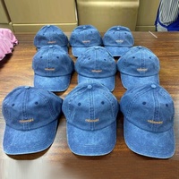 Chapeau de papa en denim de coton lavé à l'acide rouge en gros Fabricant de casquettes de papa personnalisées brodées en usine