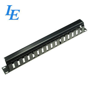 Organizador de Cables Metálico Horizontal de 19 Pulgadas 1U 2U para Racks de Servidores con Opción de Gestión de Cables Vertical en Stock - Product Image 1