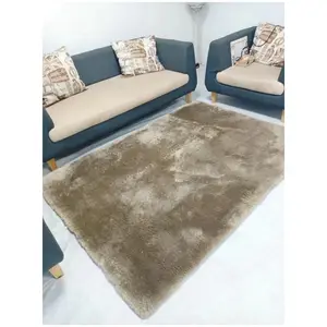 柔软的室内大面积地毯蓬松的现代设计地毯适合客厅和卧室