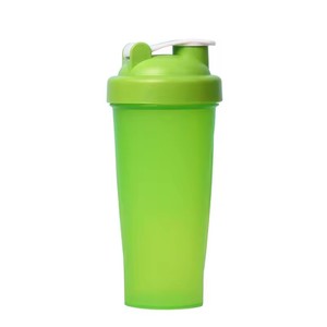 Botella agitadora de proteínas de fitness con logotipo personalizado de 20oz y 28oz coctelera de gimnasio sin BPA con bola mezcladora - Product Image 2