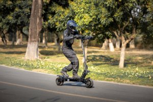 Para YUME Hawk 250W E-Step Scooter eléctrico plegable para adultos E-Scooter con rango de 70km dos ruedas sin escobillas EU Europe Warehouse - Product Image 2