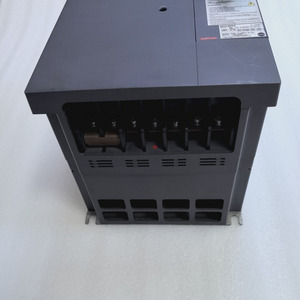 MR-J3-22KA4-LC078 Variador de 15KW 400V para Máquina MR-J3-22KA4-LC078 MR-J3-22KA4-LC078 Variador de 15KW 400V para Máquina MR-J3- - Product Image 3