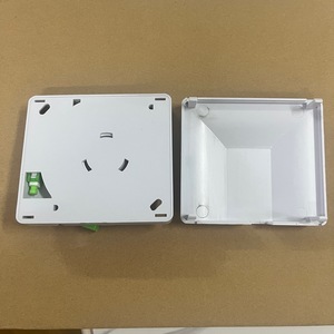 Panneau de brassage à <span class=keywords><strong>fibre</strong></span> <span class=keywords><strong>optique</strong></span> de style indonésien prise murale à <span class=keywords><strong>fibre</strong></span> <span class=keywords><strong>optique</strong></span> invisible panneau d'information de bureau FTTH mini boîte à bornes - Product Image 4