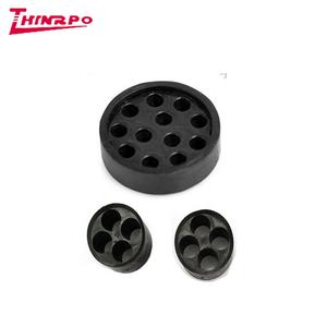 कस्टम मोल्ड मल्टी-होल वाटरप्रूफ रबर ग्रोमेट 30-80 तट कठोरता रोह/आईएसओ विद्युत तार के लिए प्रमाणित - Product Image 3