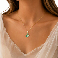 Collier papillon en acier inoxydable avec pendentif en cristal CZ coloré étincelant, bijoux pour femmes, charme plaqué or 18 carats personnalisé, collier ras du cou