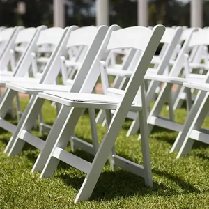 Compre <span class=keywords><strong>Ahora</strong></span> al por Mayor Sillas Plegables de Resina Blanca Acolchadas y Apilables de Avant Garden, Coloridas, para Bodas - Product Image 1