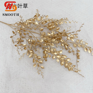 Rose artificielle lisse faite à la main en soie, 5 têtes, feuille dorée, imperméable, pour Noël, la rentrée scolaire, le Nouvel An chinois - Product Image 5