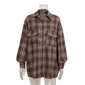 Camisa a cuadros vintage americana para mujer, estilo casual, extragrande, con doble bolsillo, larga, transpirable, de poliéster/algodón - Product Image 6