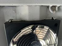 Ventilador de Pared Solar de 65W sin Cableado para Casas Contenedor, Almacenes y Sitios Remotos, Sistema de Ventilación y Refrigeración Fuera de la Red