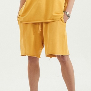 Shorts de travail vintage pour hommes de haute qualité, décontractés, en coton, athlétiques, en molleton français, uni, bord brut, lavage à l'acide, respirant, écologique - Product Image 4