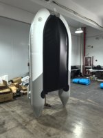 Bateau pneumatique en PVC de 3,3 m (10,8 pi) pour 5 personnes, 3+1 compartiments, avec plancher en aluminium, vente en gros directe d'usine pour la pêche et le sauvetage