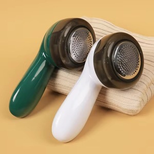 Dissolvant de boule de laine légère portable rechargeable par USB pour les vêtements ménagers et les pantalons Produit <span class=keywords><strong>d</strong></span>'entretien des vêtements - Product Image 1