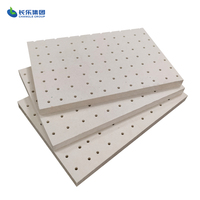 Fabricant chinois de panneaux en fibro-ciment de couleur naturelle pour plafond et mur avec absorption acoustique