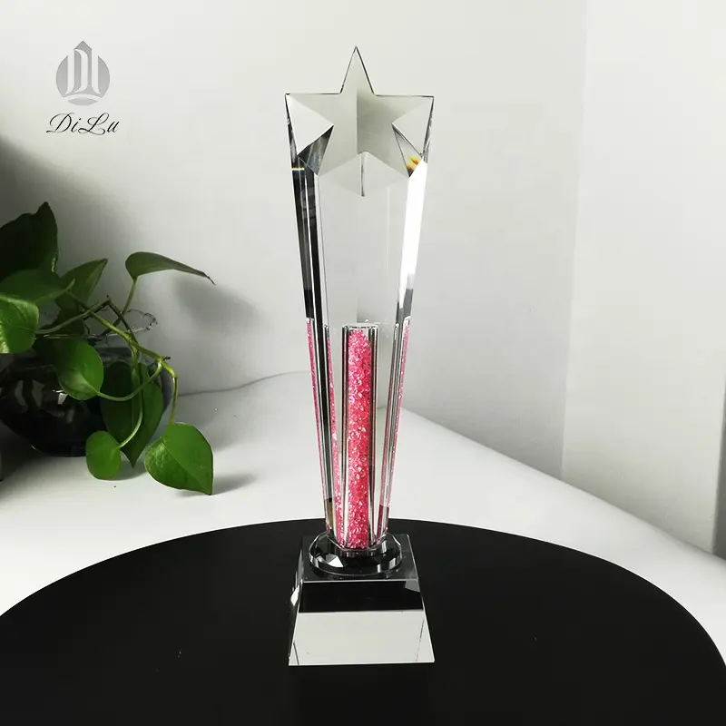 DILU Kustom Bintang Kosong K9 Kristal Bagian Trofi Berlian Merah Muda Kristal Kaca Piala Penghargaan untuk Hadiah Trofi