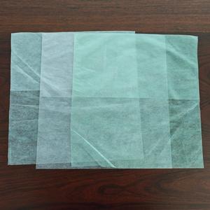 Masque facial non tissé de protection en gros pour le maquillage – Empêche le transfert de taches de fond de teint et de rouge à lèvres sur les vêtements - Product Image 2
