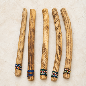 Bacchetta Sonora Naturale in Cactus <span class=keywords><strong>da</strong></span> 75cm, <span class=keywords><strong>Strumento</strong></span> Musicale Artigianale per Meditazione, Yoga, Terapia del Suono e Decorazione Casa - Product Image 1