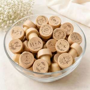 Tapones de Madera Reutilizables para Botellas, Corchos de Vino con Grabado Personalizado para Recuerdos de Boda, Regalos de Despedida de Soltera y Aniversario - Product Image 1