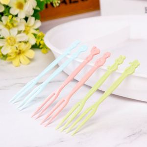 Fourchettes à fruits en plastique jetables avec logo personnalisé imprimé à l'écran, longueur 8,5 cm, boîte de 50 pièces, couverts jetables multicolores, vaisselle de fête - Product Image 4