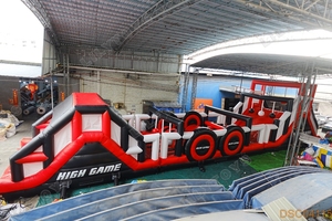 Jeu de plein air de course d'obstacles gonflable rouge noir pour enfants et adultes, matériau en PVC durable, taille et logo personnalisés - Product Image 6